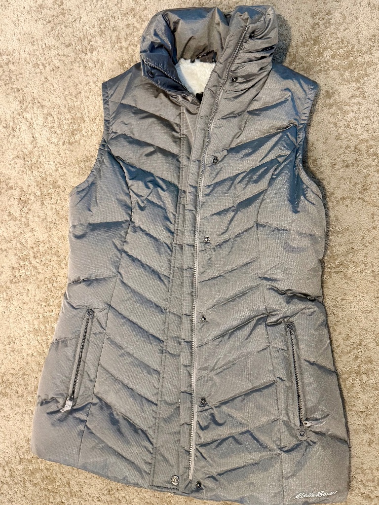 Brand New Medium Eddie Bauer Thigh Length Vest Brand New Medium Eddie Bauer Thigh Length Vest